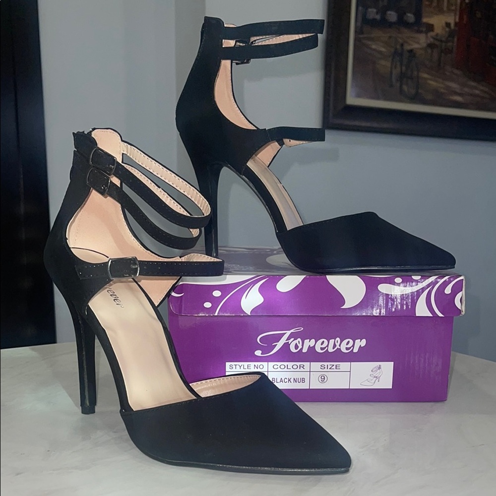 New! ✨ Black Suede Nubuck Women's Triple Ankle Strap Heels- Size 9 Last Pair!